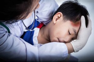 علائم آسیب به سر در کودک چیست؟